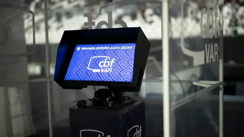 CBF confirma estreia do impedimento semiautomático no Brasileirão