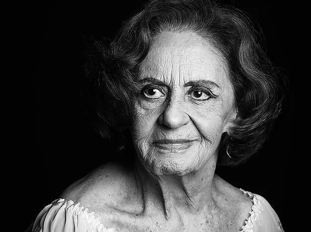 Morre Laura Cardoso, ícone da TV brasileira, aos 98 anos