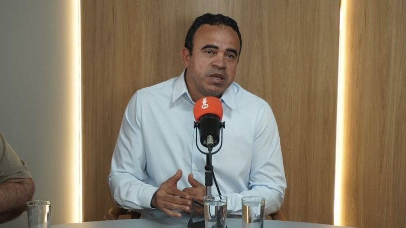 URGENTE: Candidato ao governo da Bahia sofre acidente
