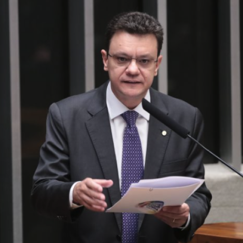 Câmara escolhe Odair Cunha para vaga de ministro do TCU; Elmar é segundo mais votado