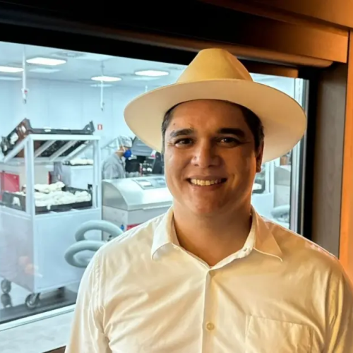 Suplência de Wagner não altera planos do PSB, diz Vitor Bonfim ao comentar cenário de Lídice da Mata